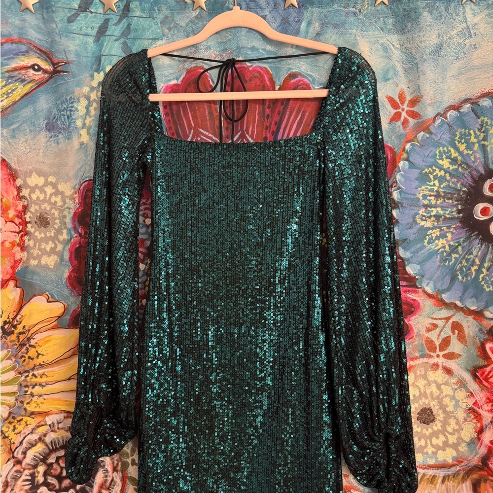 Lucy in the Sky Green Sequin Long Sleeve Dress
